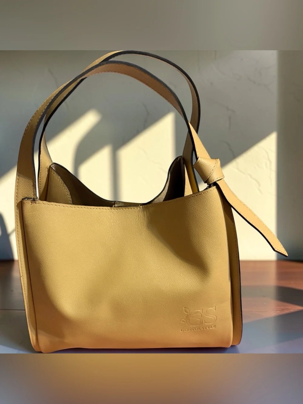 Gontol Style mustard yellow